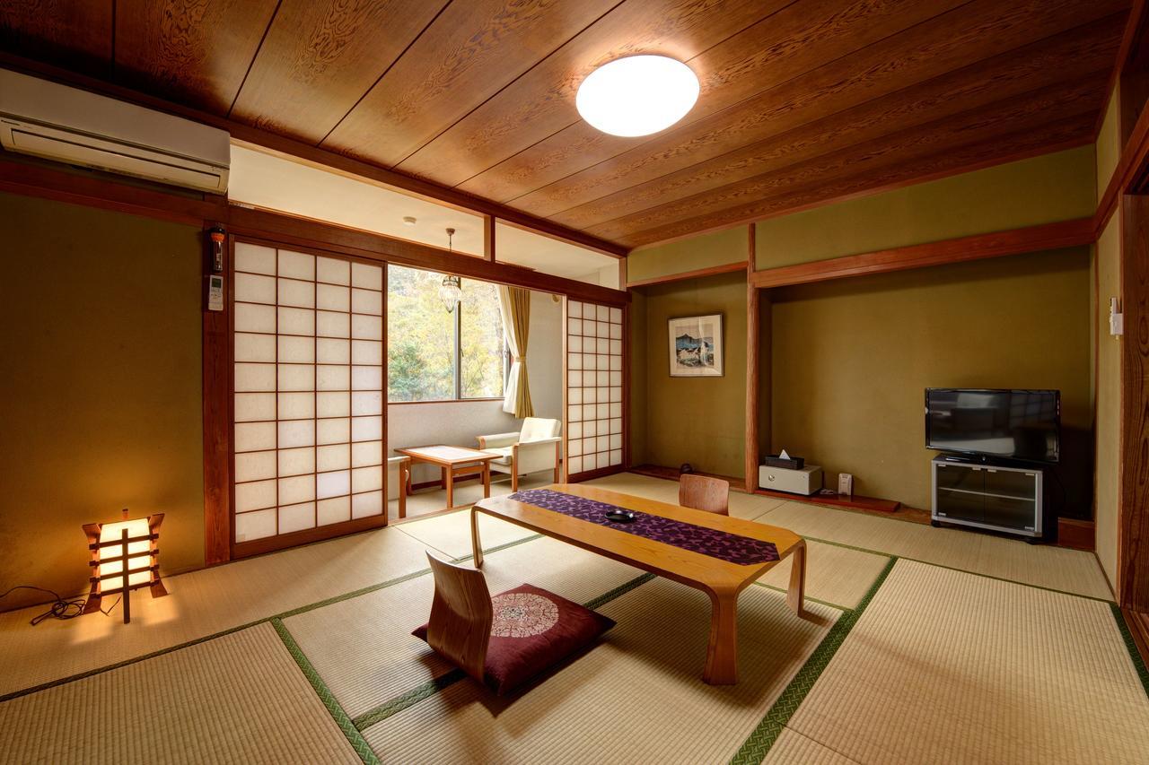 Отель Mizu No Kaori Хаконе Экстерьер фото